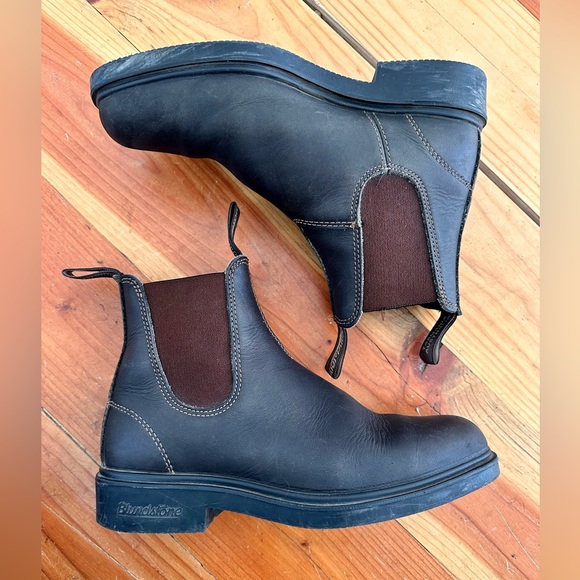 Blundstone Shoes - Blundstone Waterproof Brown Leather Chelsea Dress Boots